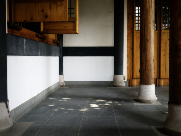 Zhenru Temple, Shanghai